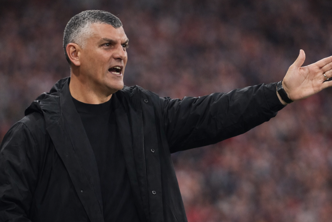 成都蓉城新帅约翰·阿洛伊西：婉拒澳足总重金邀约，全心投入中超执教